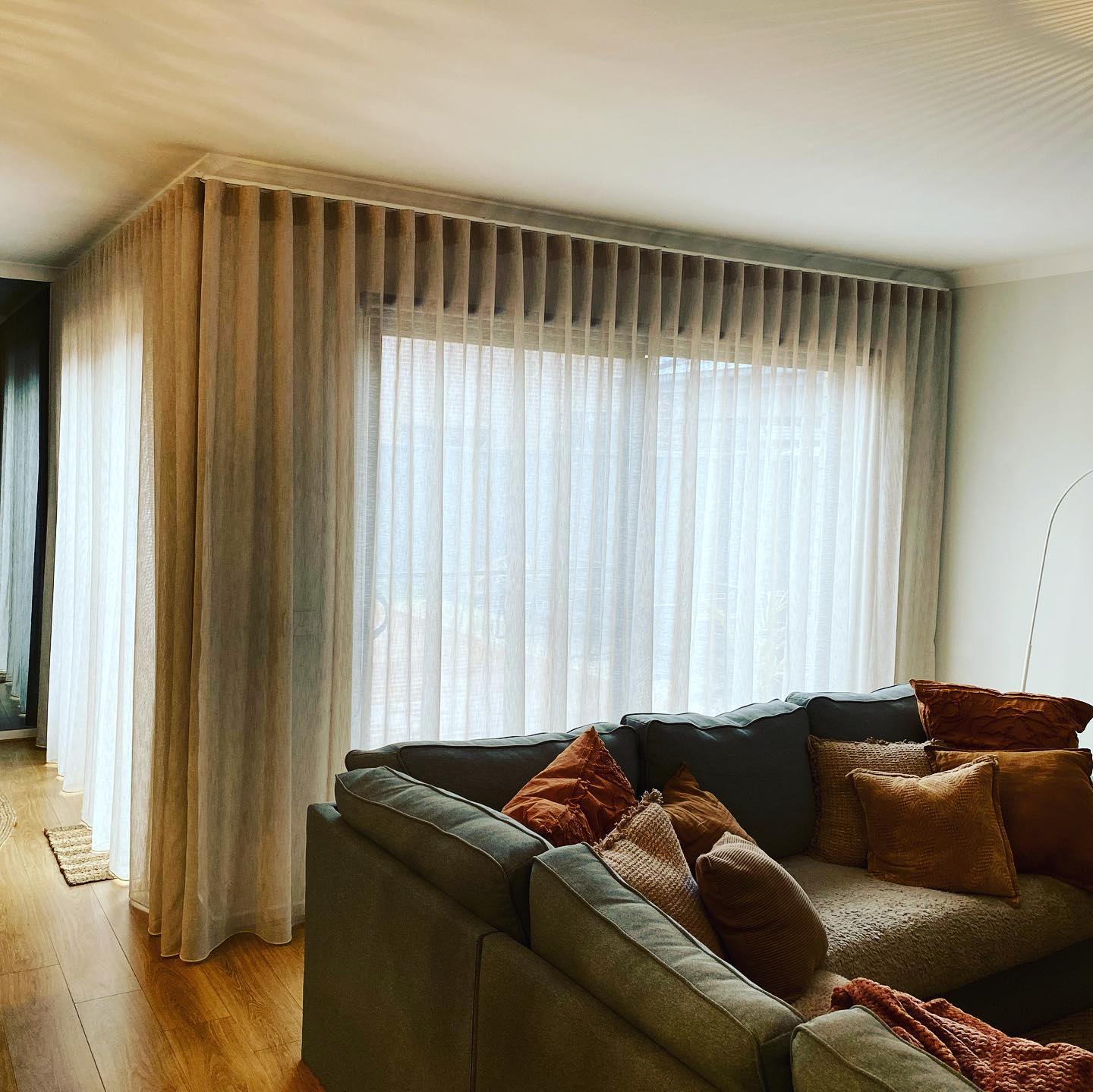 Sheer curtains install in aintree